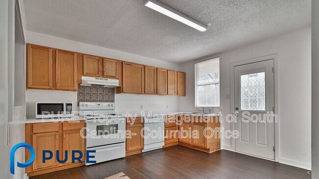 Building Photo - 1115 Brown Blvd