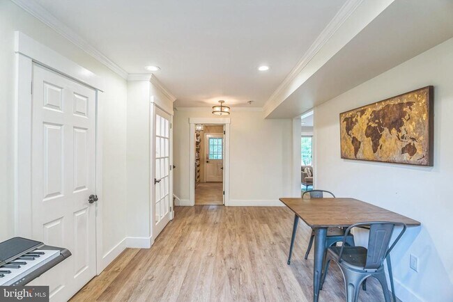 Building Photo - 76 S Forge Manor Dr