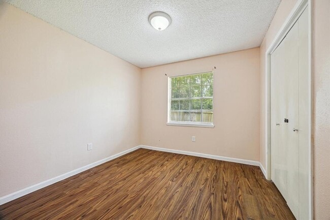 Building Photo - 5709 Cripple Brook Ct