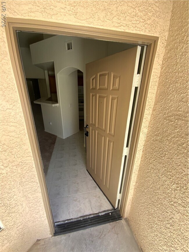 Building Photo - 7400 W Flamingo Rd