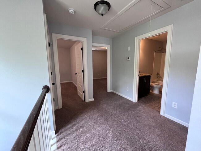 Building Photo - 2491 Mimms Ln