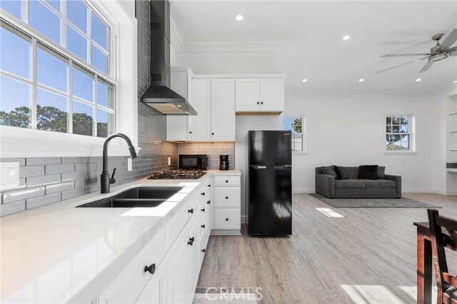 Building Photo - 1300 S Helberta Ave