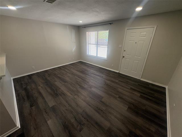 Building Photo - 904 N Austin St