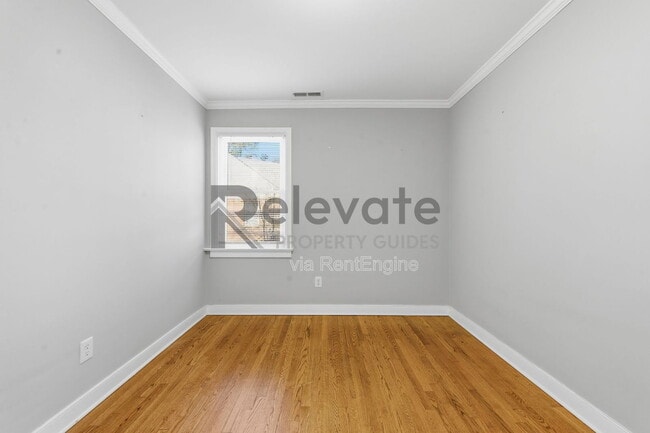 Building Photo - 8410 Yolanda Rd