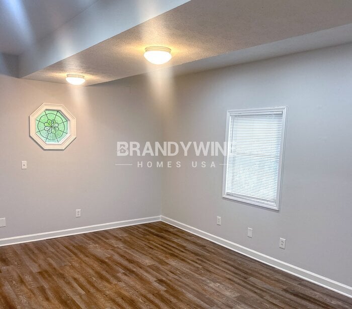 Building Photo - 4527 Hickory Grove Dr NW