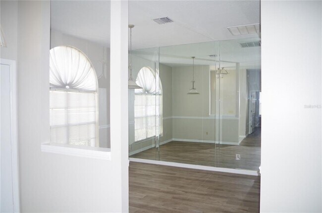 Building Photo - 4207 Elba Pl