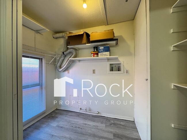 Building Photo - Charming Home with Real Wood Floors and Covered Parking ~ Offering 1 Month FREE Rent~