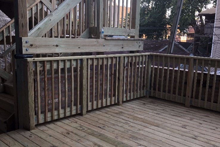 Real Porch - 3320 N Lakewood Ave