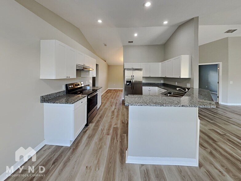 Building Photo - 3189 Thoroughbred Loop N