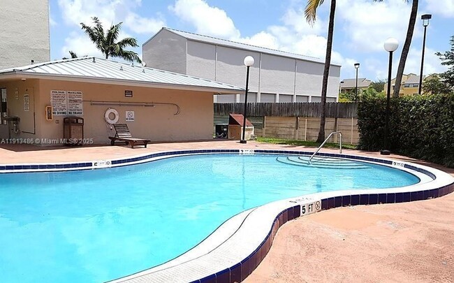 Building Photo - 10900 SW 104th St