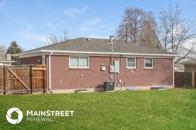 Building Photo - 11829 Lavinia Ln