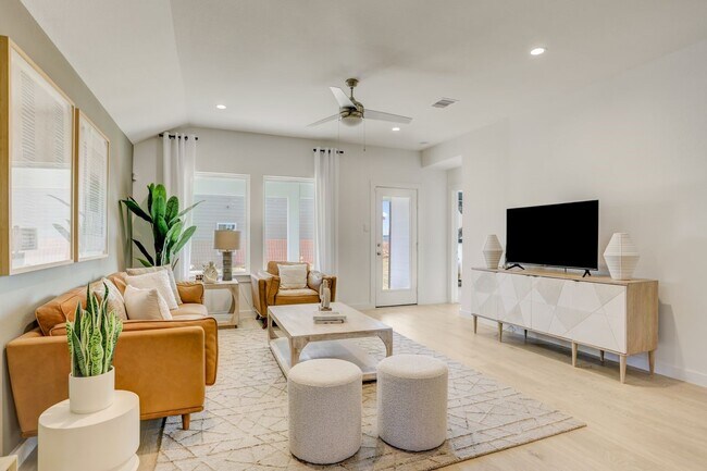 Building Photo - 7938 Marconi Corsco Dr