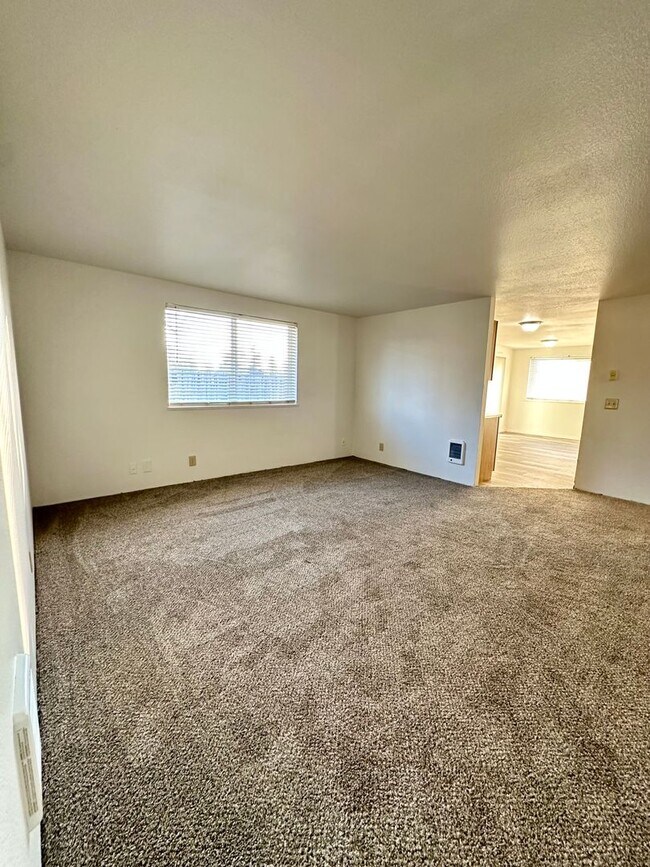 Building Photo - 1328/1330 SW 17th St