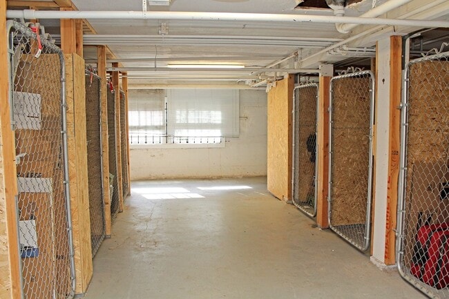 Building Photo - 507 NW 22nd Ave