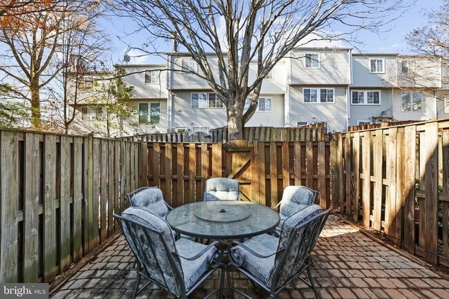 Building Photo - 2858 New Providence Ct