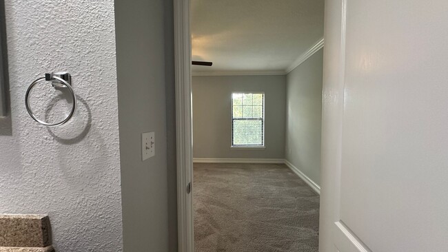 Building Photo - 3720 Messina Dr