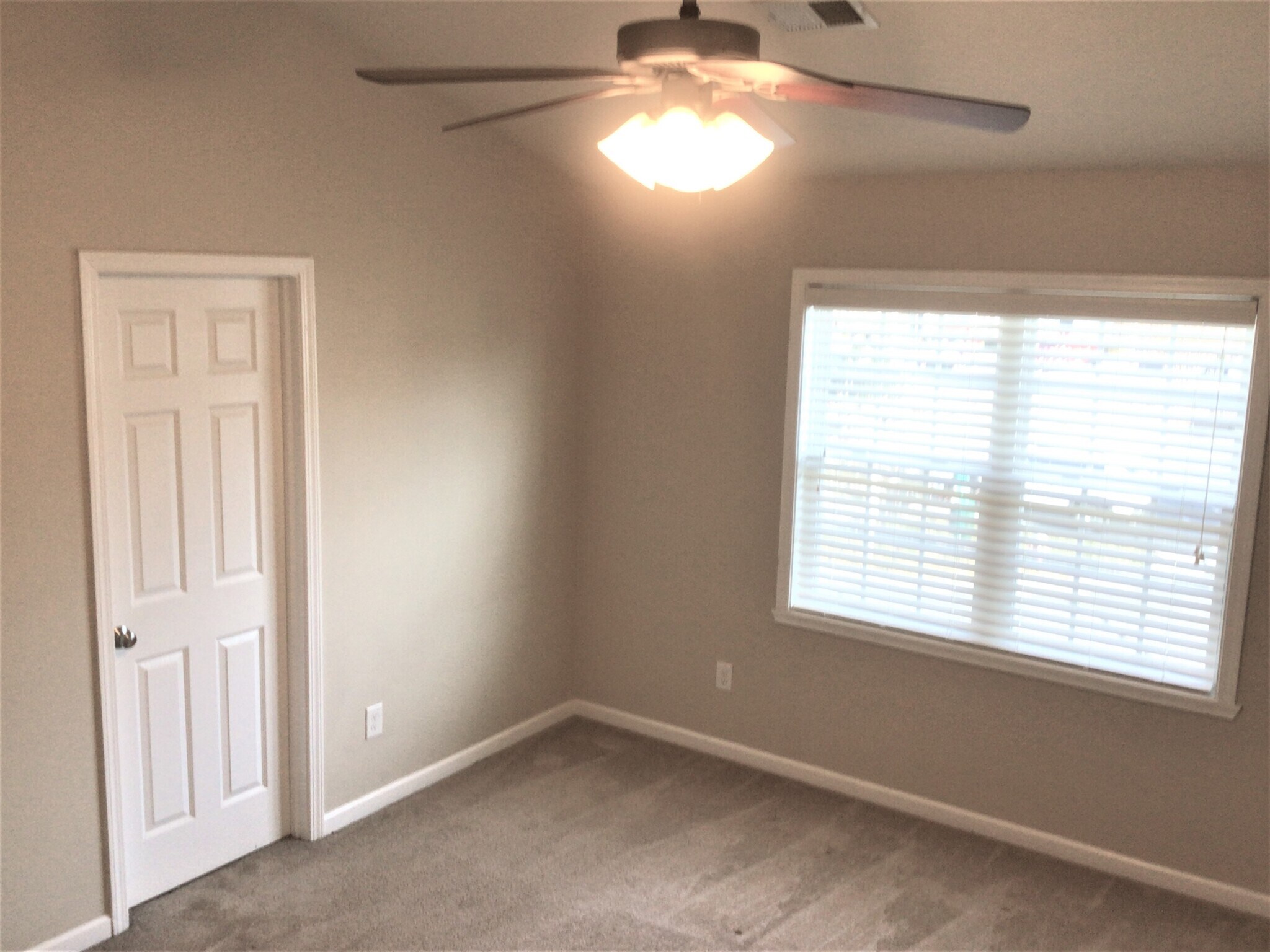 Building Photo - 4030 Tarrant Trace Cir