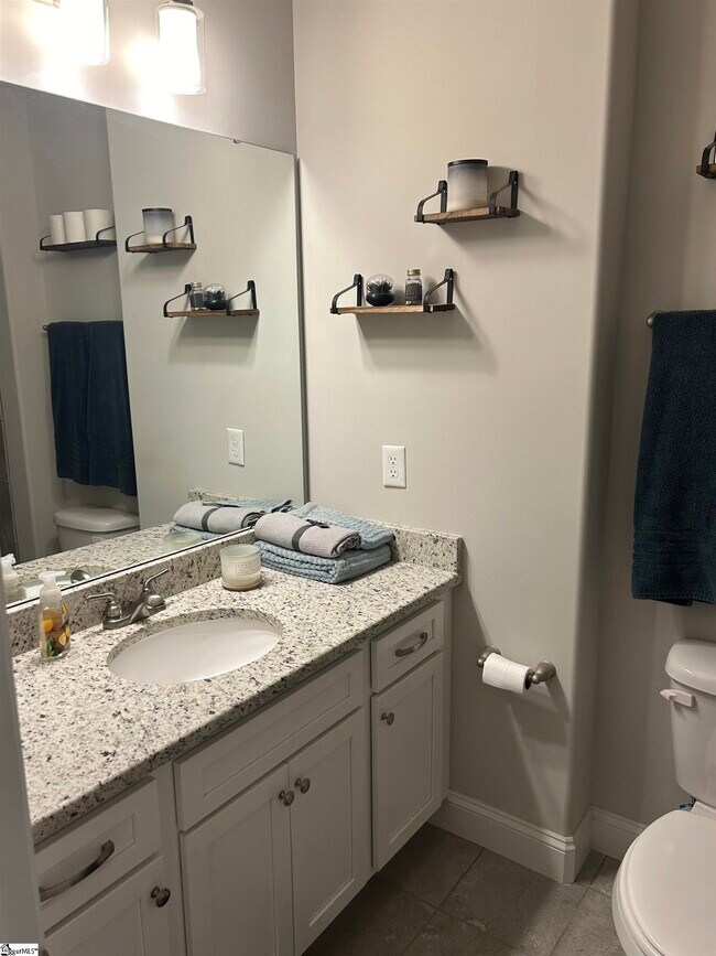 Building Photo - 135 All Star Way