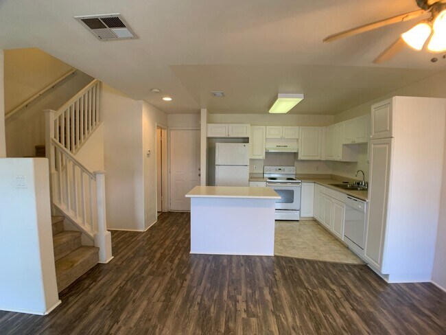Building Photo - 3 bedrooms with A/C & 2 car garage in Ewa Beach (Spinnaker Place Townhome)! First showing is 12/1...