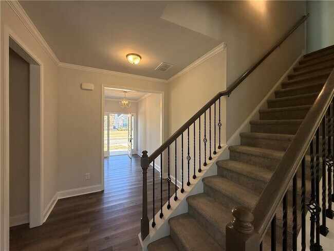 Building Photo - 345 Hellen Vly Dr