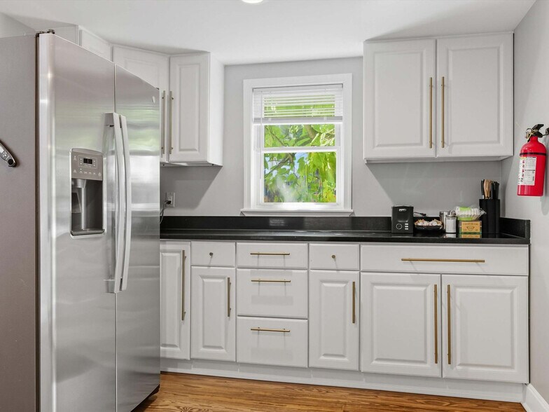 Building Photo - 4014 36th St