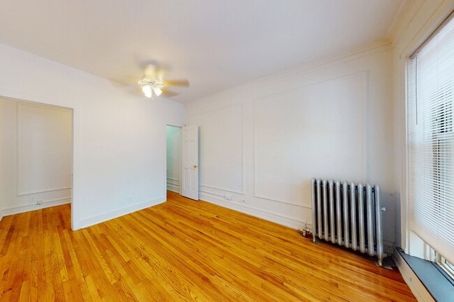 Floorplan - 5034-5046 S. Woodlawn Avenue