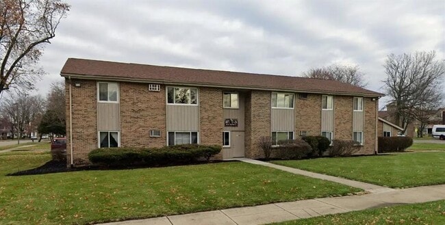 Building Photo - 295 W Bucyrus St