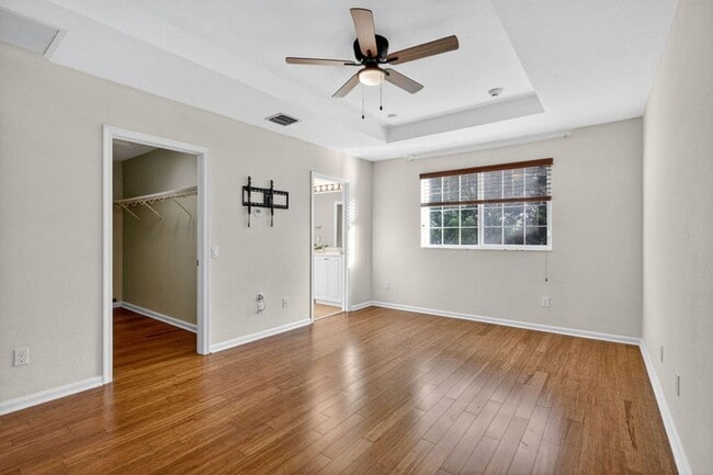 Building Photo - 7458 Sarentino Ln