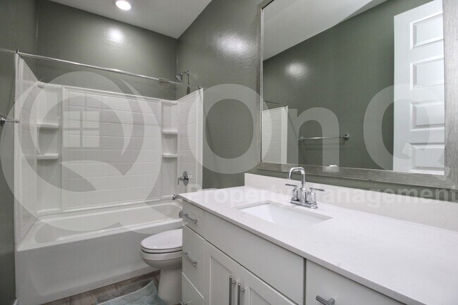 Building Photo - 2207 E Citadel Dr