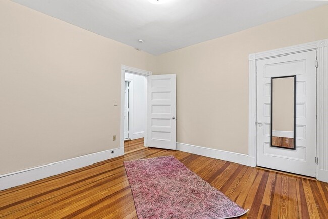 Building Photo - 7 Washburn Terrace