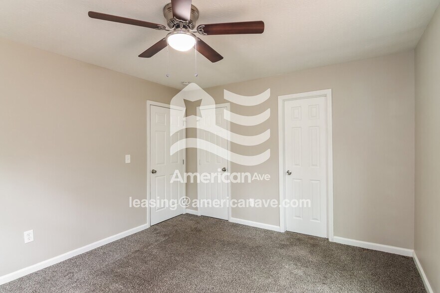 Building Photo - 1544 Holland Ave