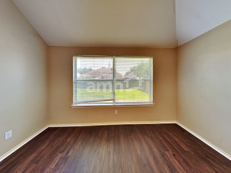 Building Photo - 2870 Colony Cone Cir