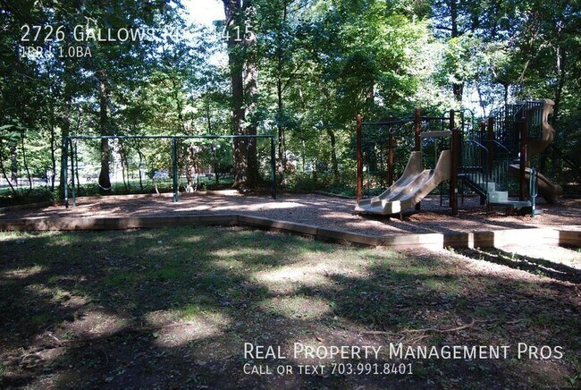Building Photo - 2726 Gallows Rd