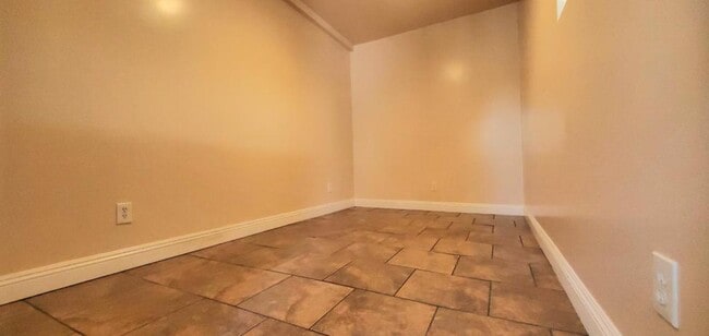 Building Photo - 2125 Sastre Ave