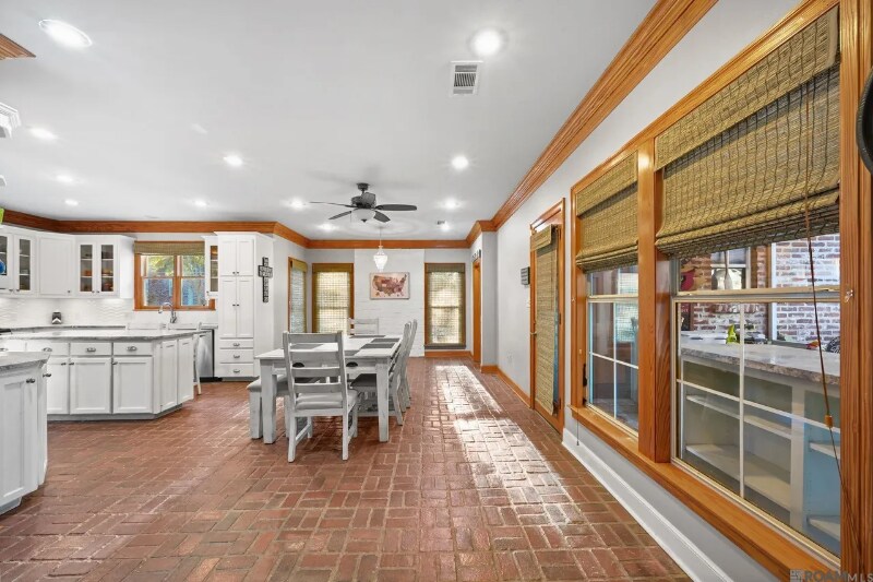 Building Photo - 17867 W Colony Way