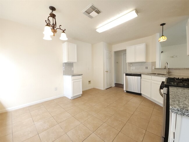 Building Photo - 19611 Cypress Bough Dr