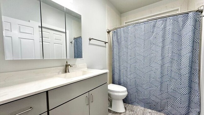 Building Photo - 3152 Kaimuki Ave