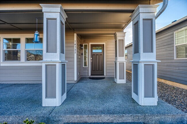 Building Photo - 3 Bedroom home in Yelm with Garage
