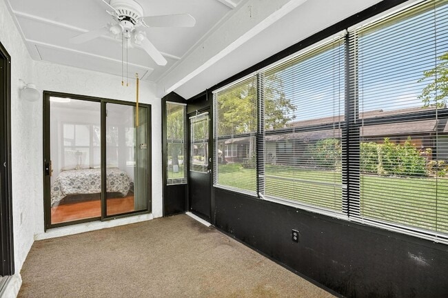Building Photo - 270 Beaver Dam Ct
