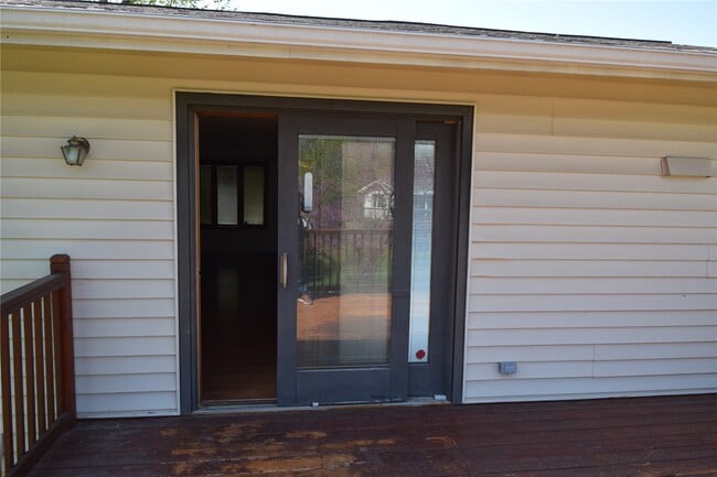 Building Photo - 3626 Blecha Rd