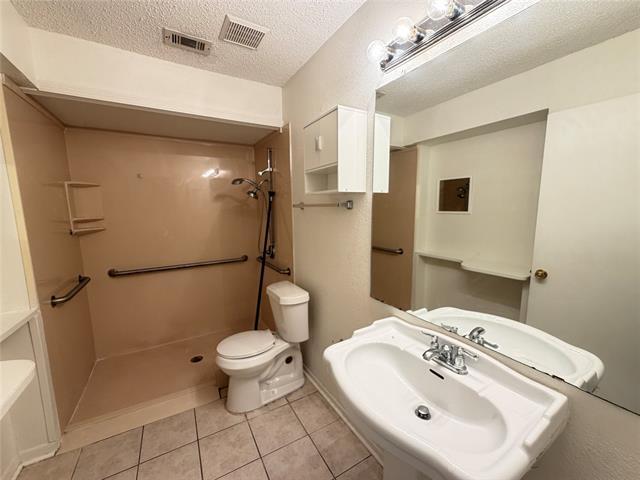 Building Photo - 6224 St Leonard Dr
