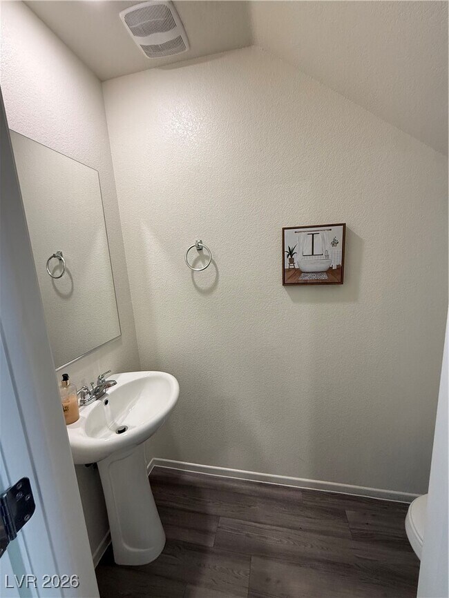 Building Photo - 4625 Honey Hls Ave