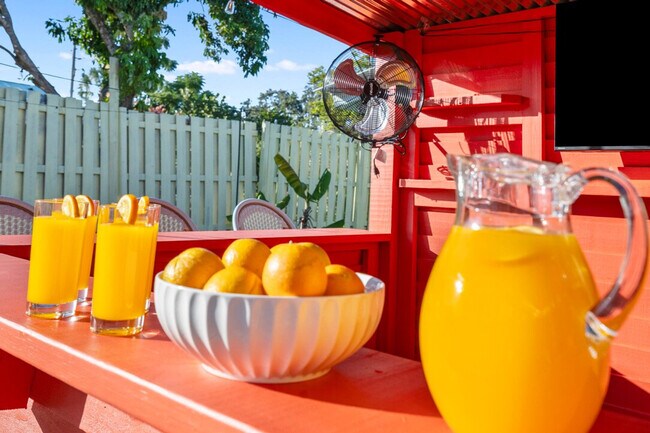 Building Photo - 8709 9th Ave NW