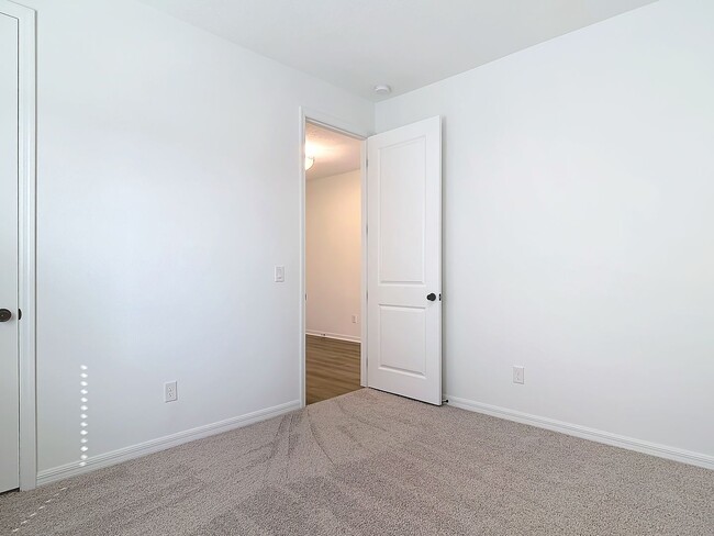 Building Photo - New PET FRIENDLY 4-Bedroom Home for Rent i...