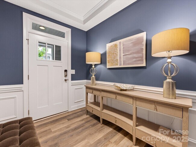 Building Photo - 2314 Creekmere Ln