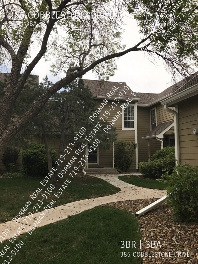 Primary Photo - 386 Cobblestone Dr