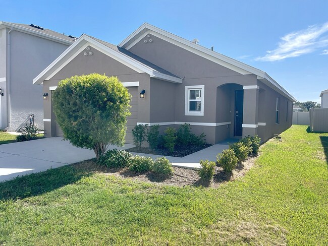 Building Photo - 12159 White Cypress Pl