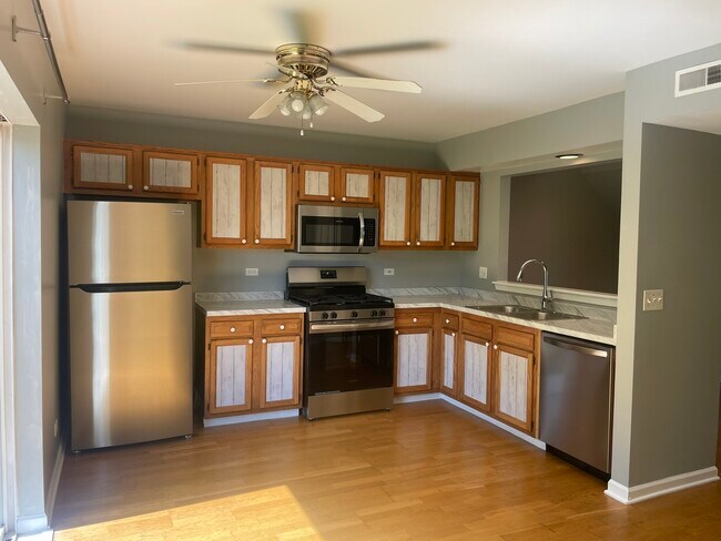 Building Photo - 2723 Preston Ct