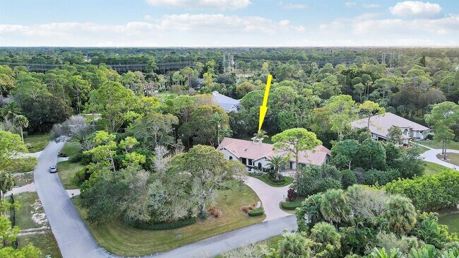 Building Photo - 67 Pacer Cir