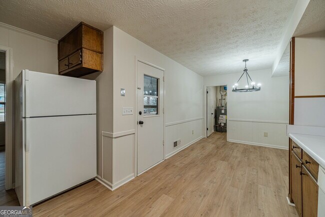 Building Photo - 1678 Pounds Rd SW